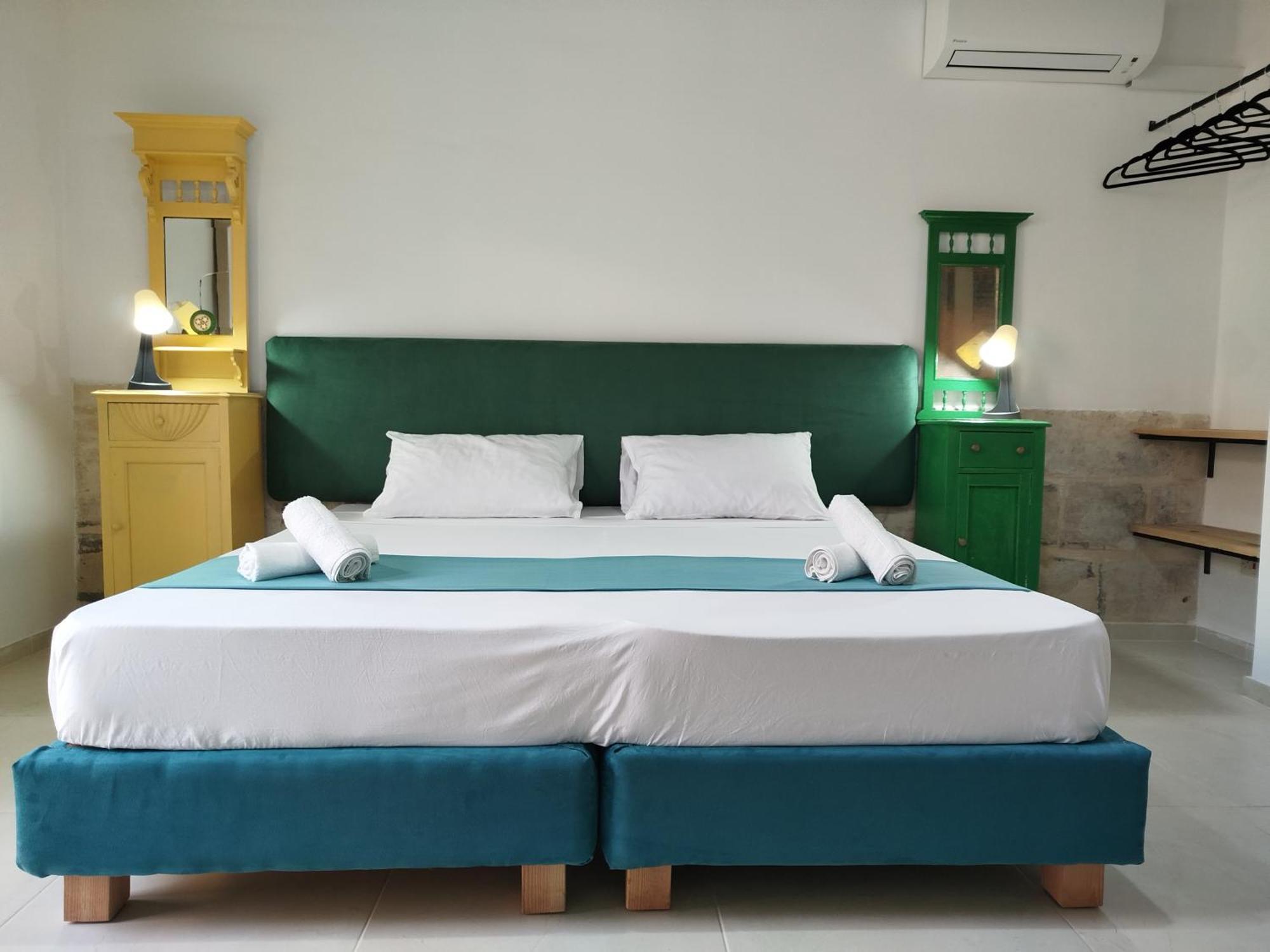 Limestone Sun Suites Sliema Szoba fotó