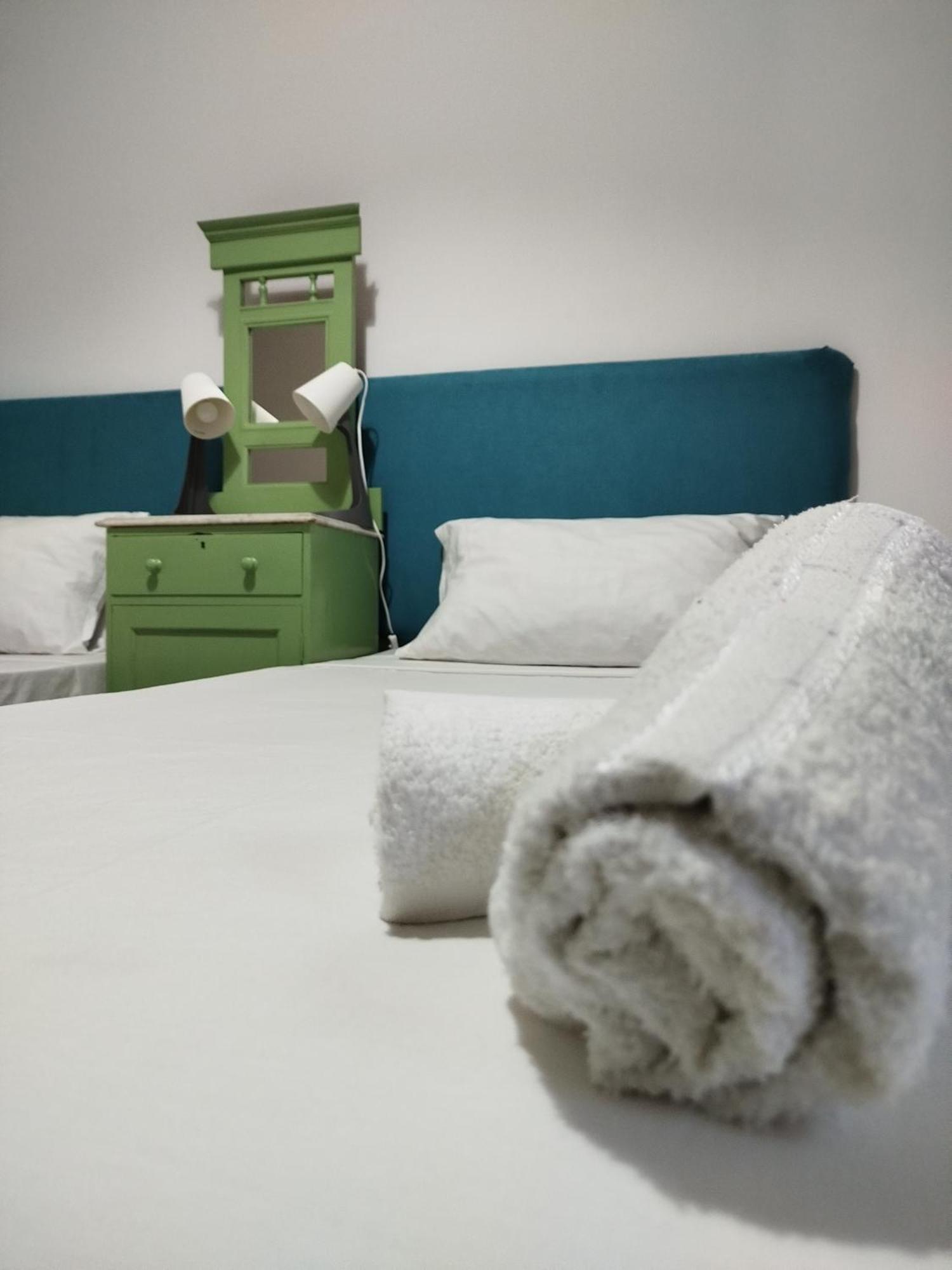 Limestone Sun Suites Sliema Szoba fotó