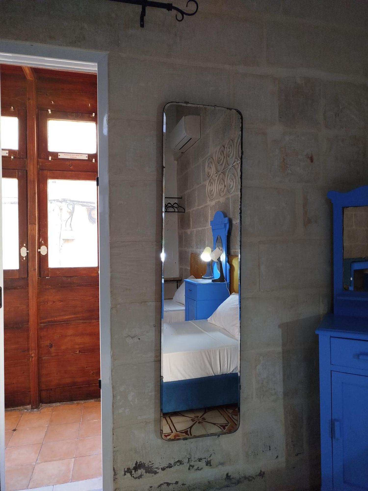 Limestone Sun Suites Sliema Szoba fotó