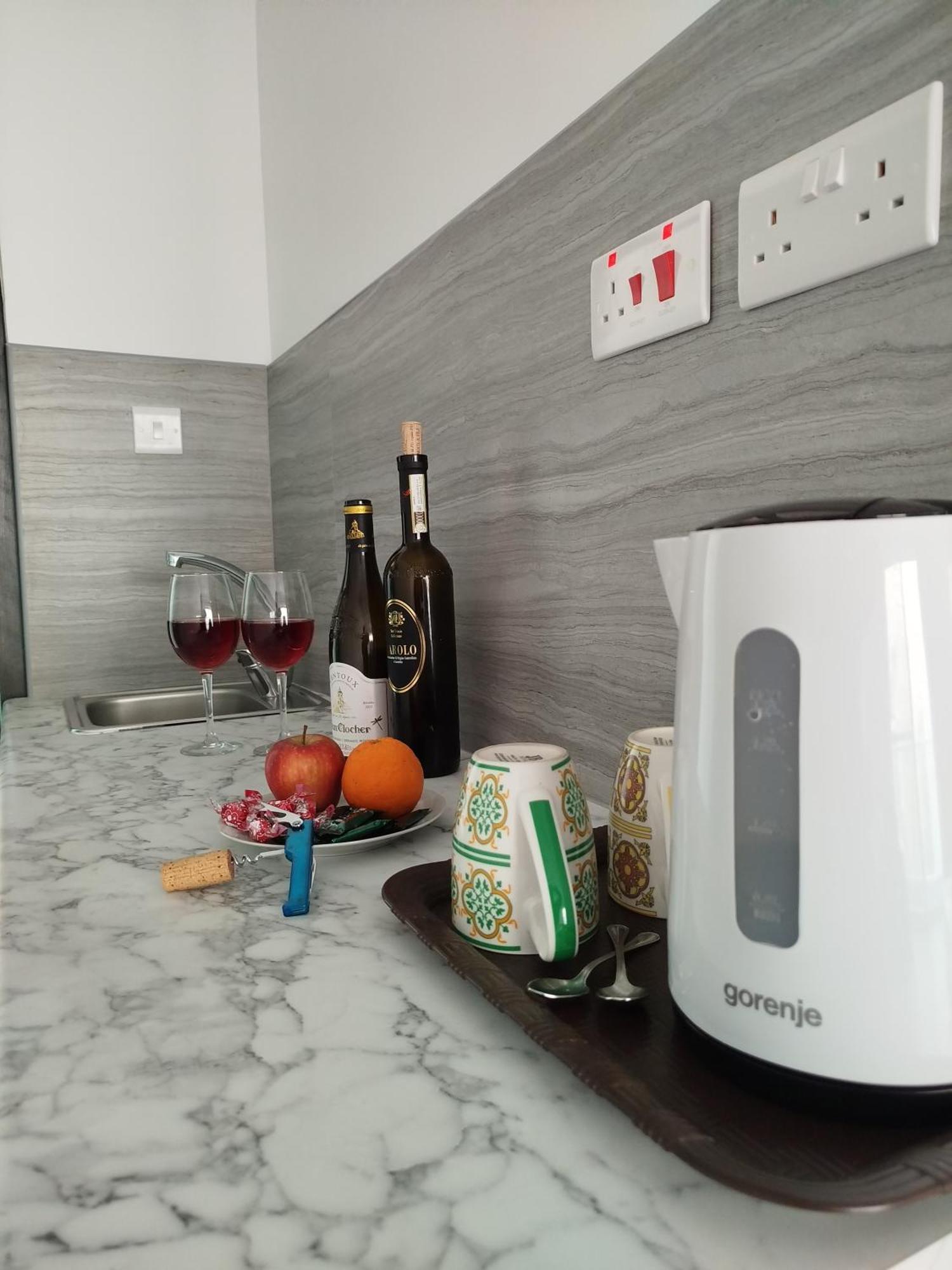 Limestone Sun Suites Sliema Kültér fotó